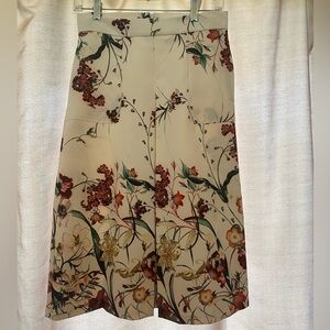Zara Woman Ivory Color Pleated Floral Midi Skirt, Size M